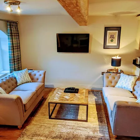 The Saddle * Middleham